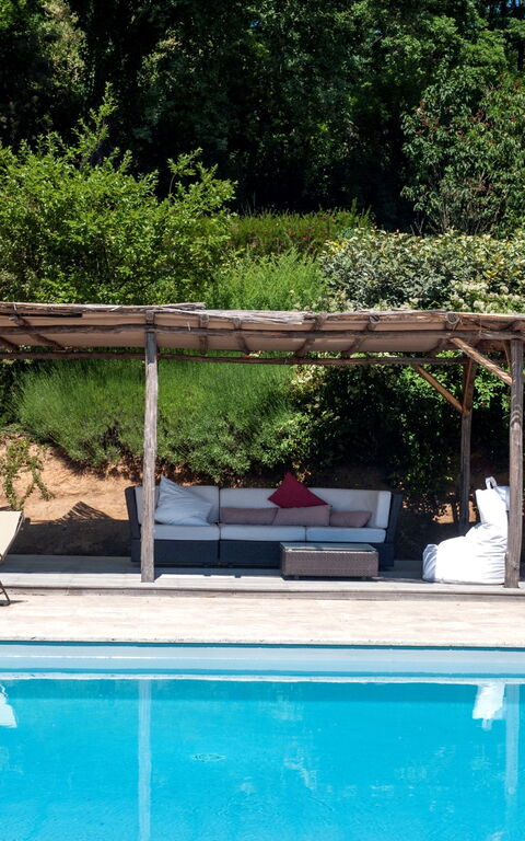 Casale Porano: Tuin, zwembad