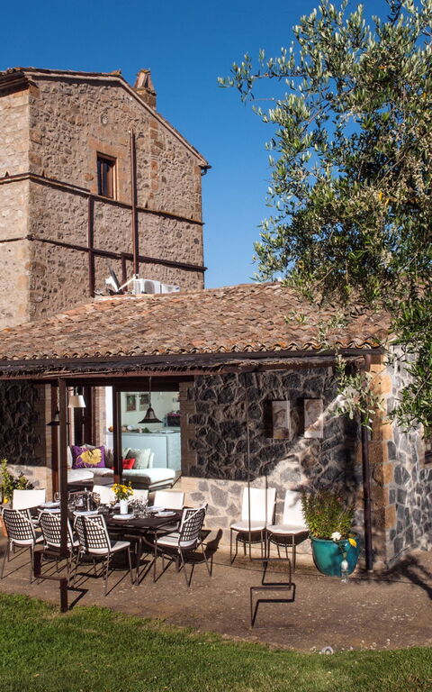 Casale Porano: Buitenkanten