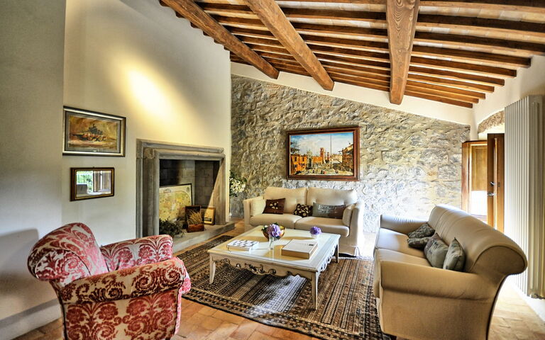 Casale Porano: Woonkamer