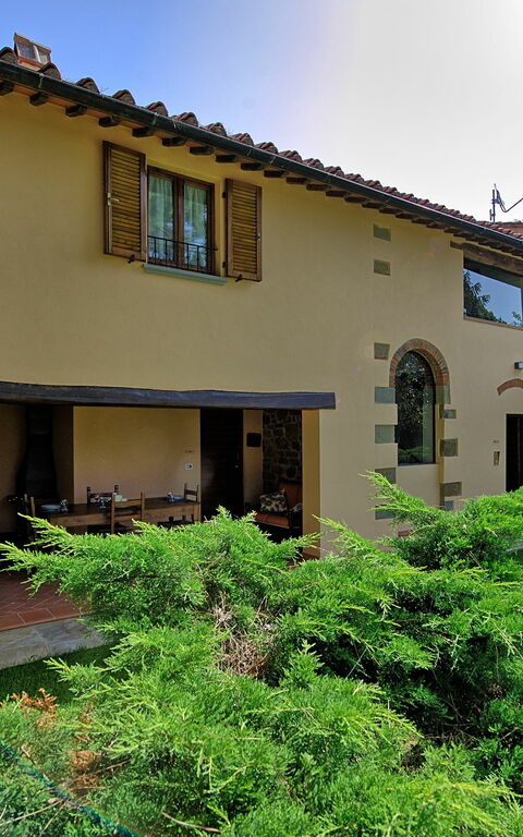 Villa Morandi: Buitenkanten, Buitenshuis, Tuin