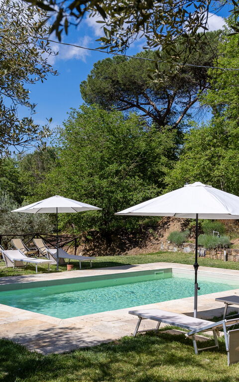 Villa Morandi: Buitenshuis, Tuin, zwembad