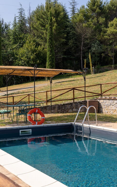 Villa San Michele: Balkon / terras / patio, Buitenshuis, Tuin, zwembad