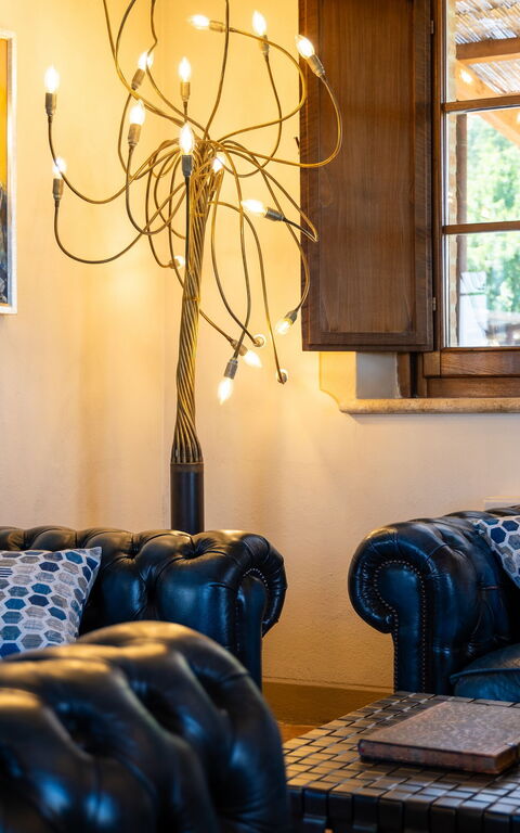 Villa San Michele: Woonkamer