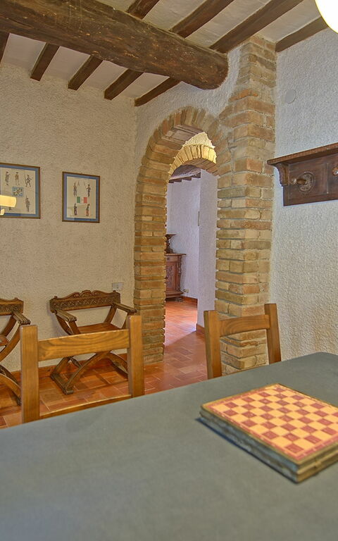 Villa Uccellaia: Woonkamer