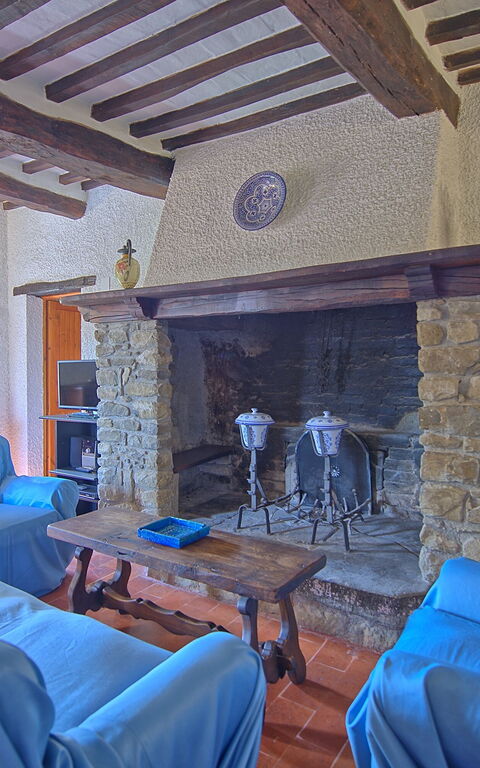 Villa Uccellaia: Woonkamer