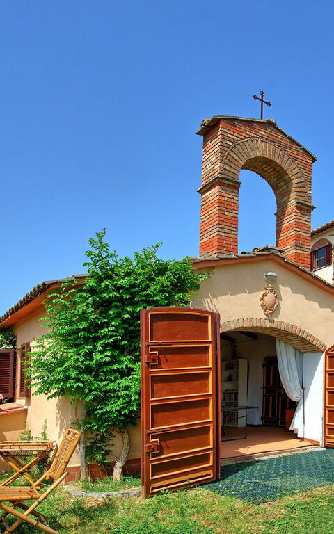 Villa Uccellaia: Buitenshuis, Tuin