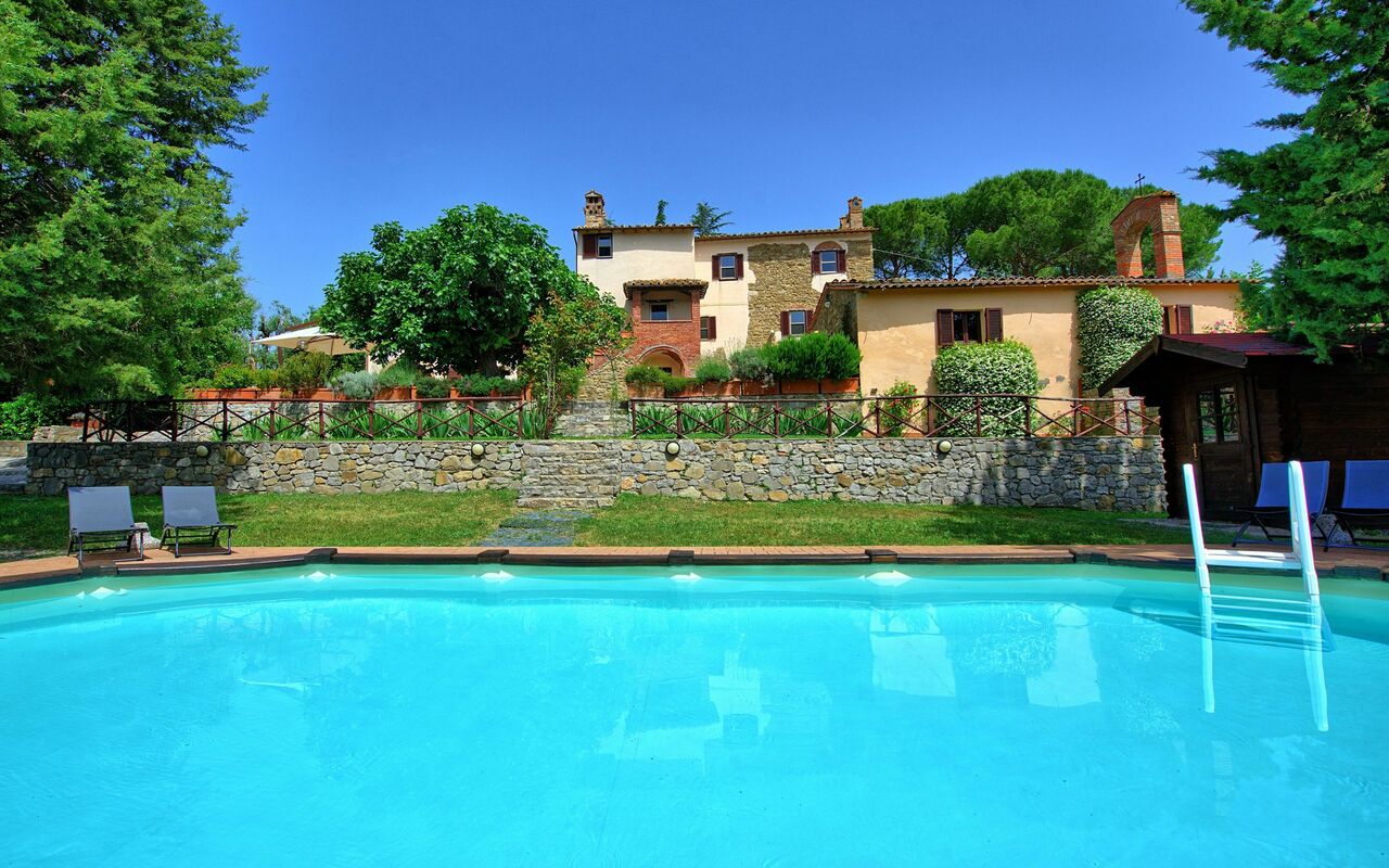 Villa Uccellaia: zwembad