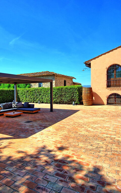 Villa Nora: Balkon / terras / patio, Buitenkanten, Buitenshuis