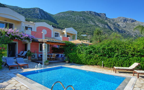 Beach Villa Blue: Buitenkanten, Buitenshuis, Tuin, zwembad