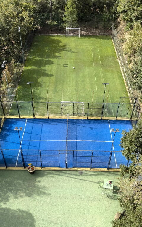 Montaione: Buitenkanten, Buitenshuis