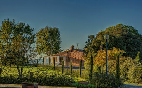 Accommodatie Fornace 1: Buitenkanten, Tuin