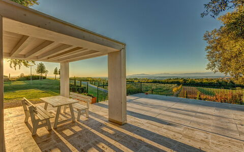 Accommodatie Fornace 2: Buitenkanten, Tuin