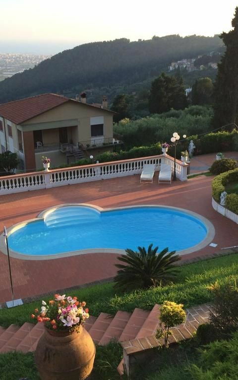 Villa Sophia: Keer bekeken, zwembad