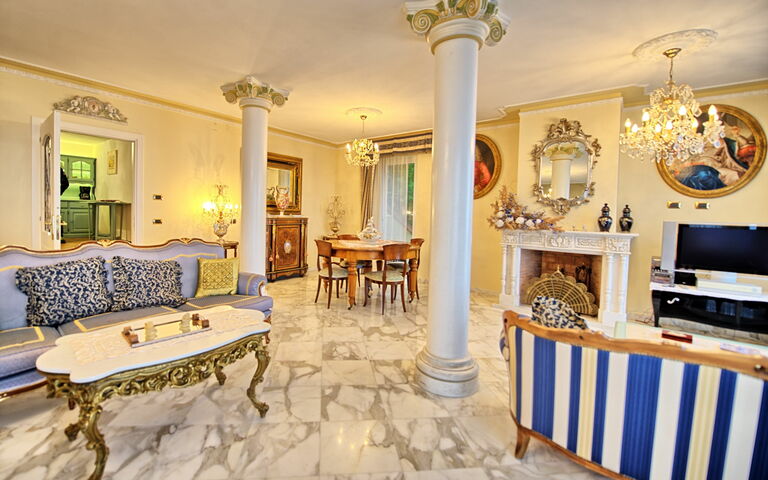 Villa Sophia: Lunchroom, Woonkamer