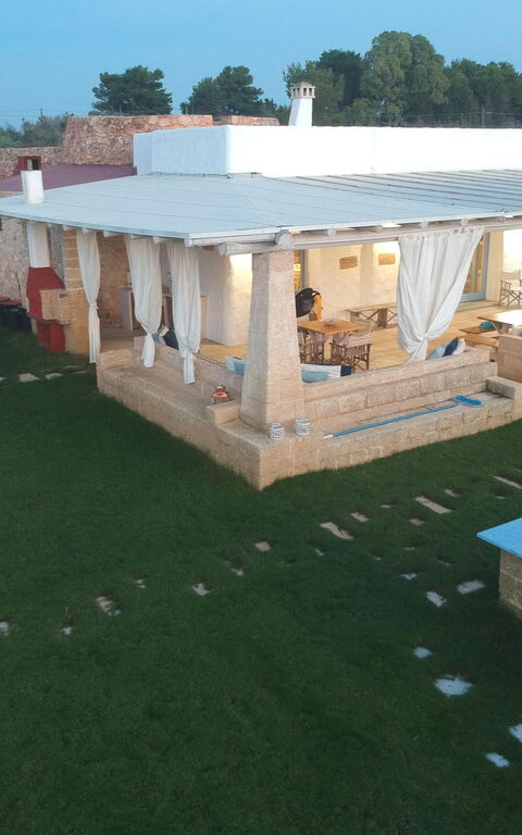 Trullo Torre Suda: Tuin