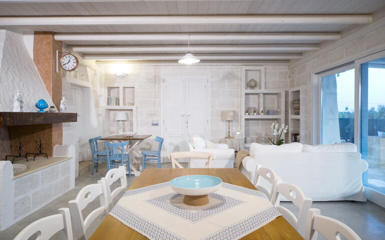 Trullo Torre Suda: Keuken, Lunchroom