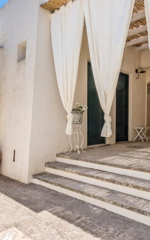 Tia Trullo: Buitenshuis