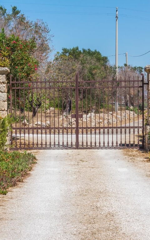 Tia Trullo: Buitenkanten