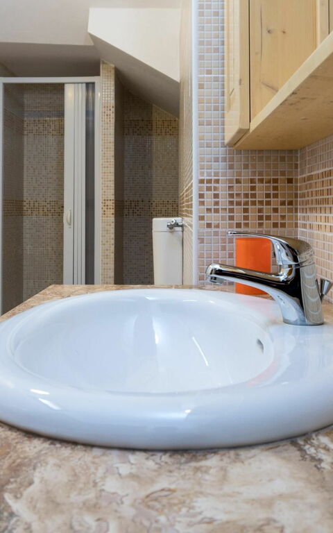 Villa Serena Maria: Badkamer