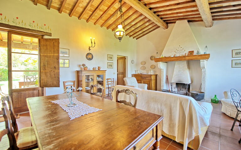 Villa Sarteano: Lunchroom, Woonkamer