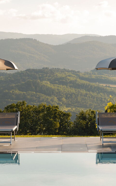 Casale Daniele: Buitenshuis, zwembad