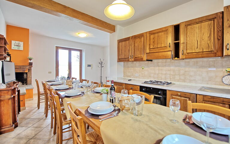 Casale Daniele: Keuken, Lunchroom