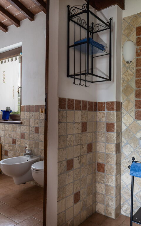 Casale Tiziano: Badkamer