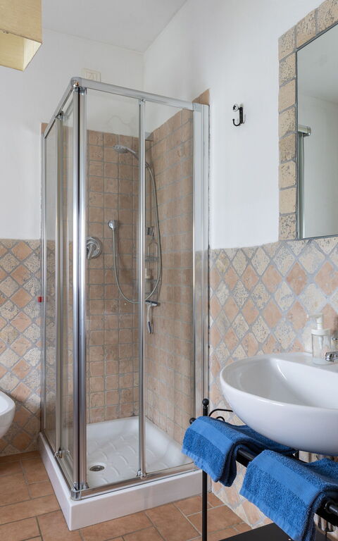 Casale Tiziano: Badkamer