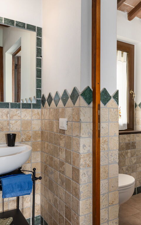 Casale Tiziano: Badkamer