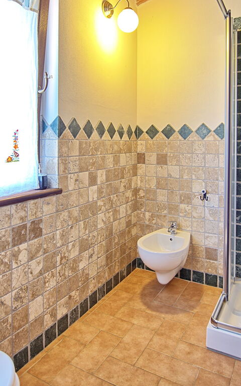 Casale Tiziano: Badkamer