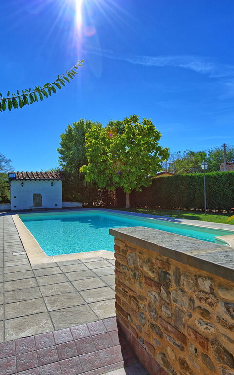 Casale Tiziano: Tuin, zwembad