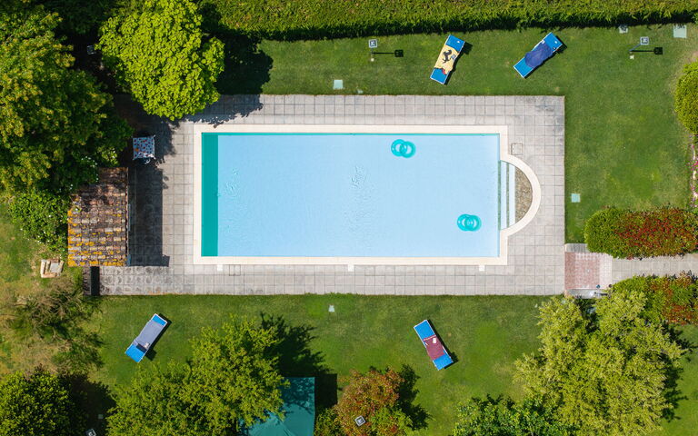 Casale Tiziano: Keer bekeken, Tuin, zwembad