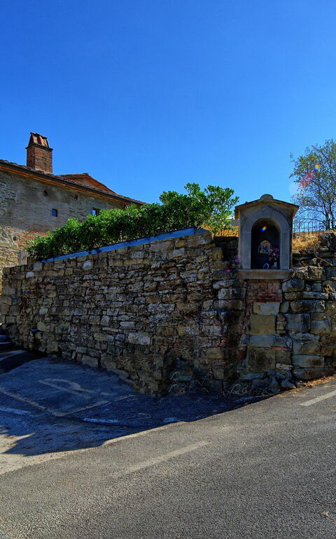 Casa La Fonte: Buitenkanten, Buitenshuis