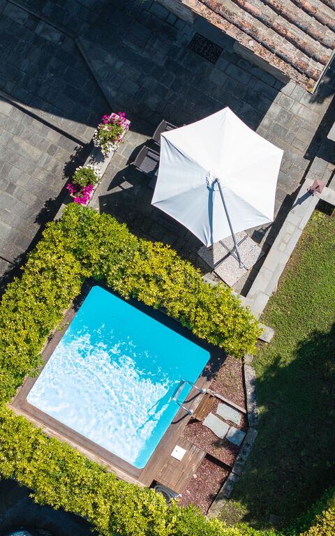 Casa La Fonte: Tuin, zwembad