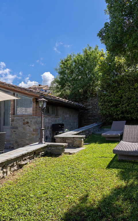 Casa La Fonte: Buitenkanten, Buitenshuis, Tuin