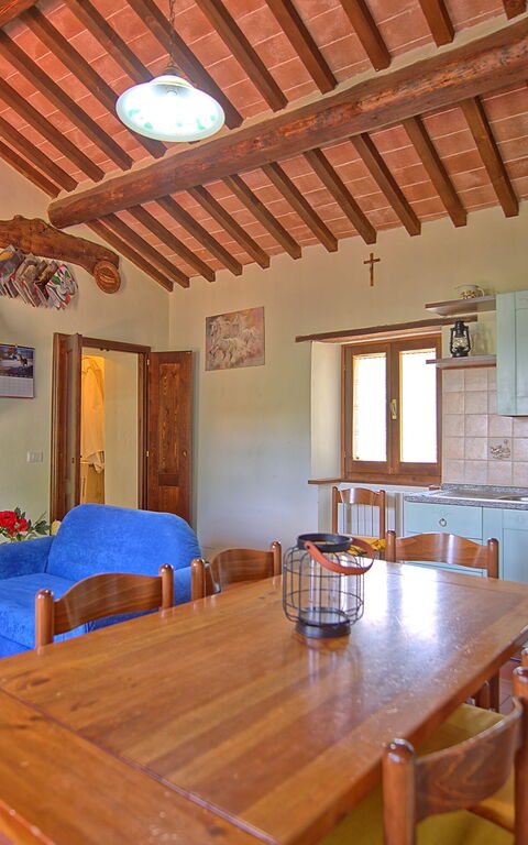 Borgo Veronica: Keuken, Lunchroom, Woonkamer