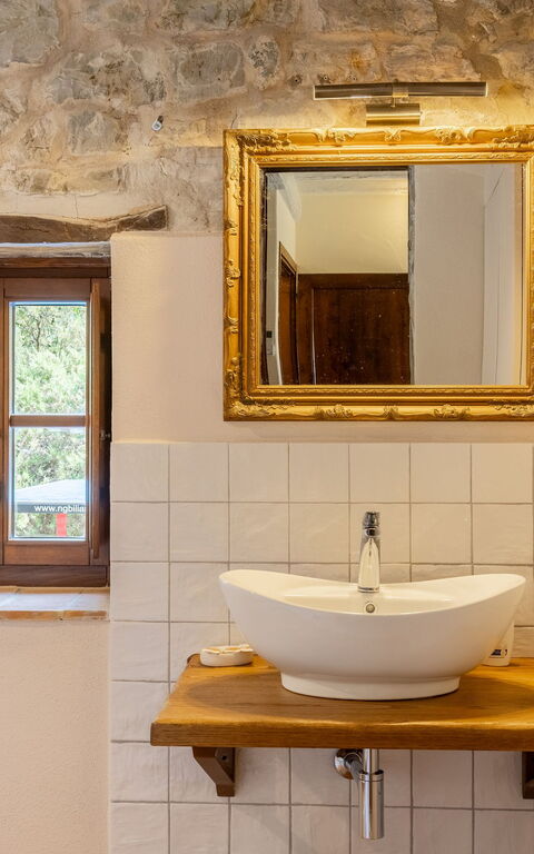 Casale Santa Francesca: Badkamer