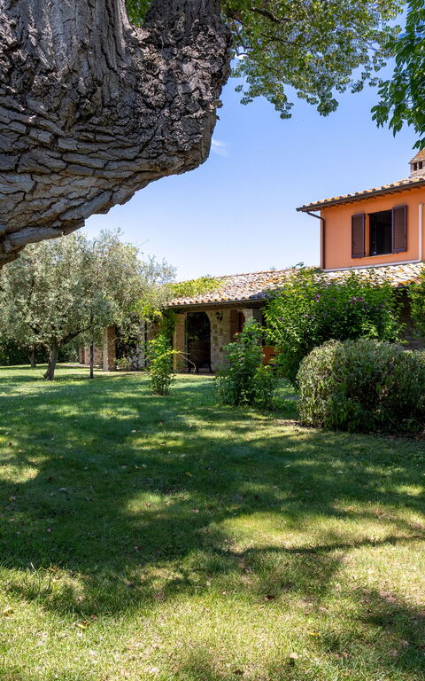 Villa Reale: Buitenkanten, Buitenshuis, Tuin