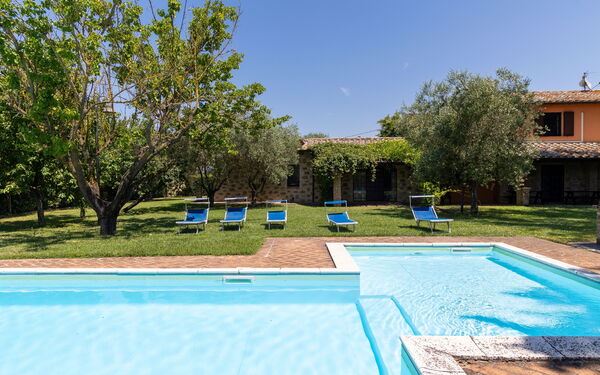 Villa Reale: Buitenkanten, Buitenshuis, Tuin, zwembad