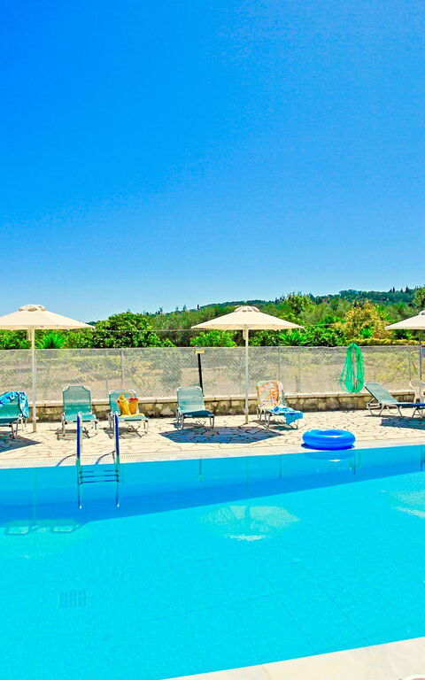 Beach Villa Nancy: zwembad