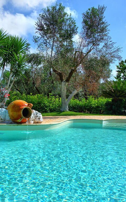 Lamia Santo Arcangelo: Buitenshuis, Tuin, zwembad