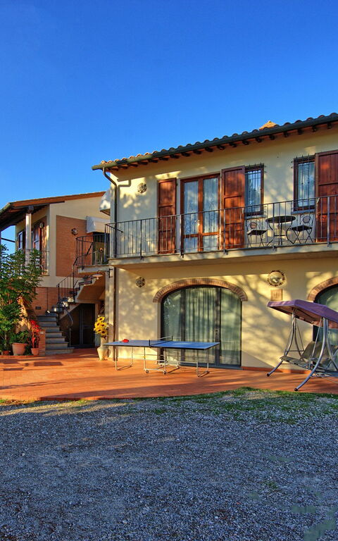 Casa Vasco: Buitenshuis