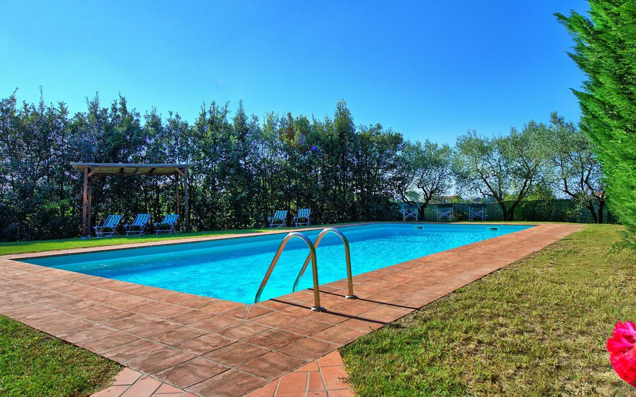 Casa Vasco: Tuin, zwembad