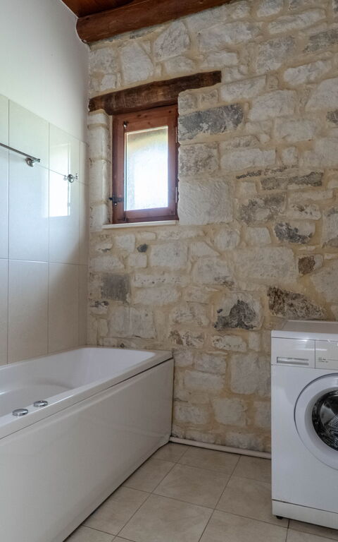 Villa Nipos: Badkamer