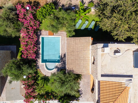 Villa Nipos