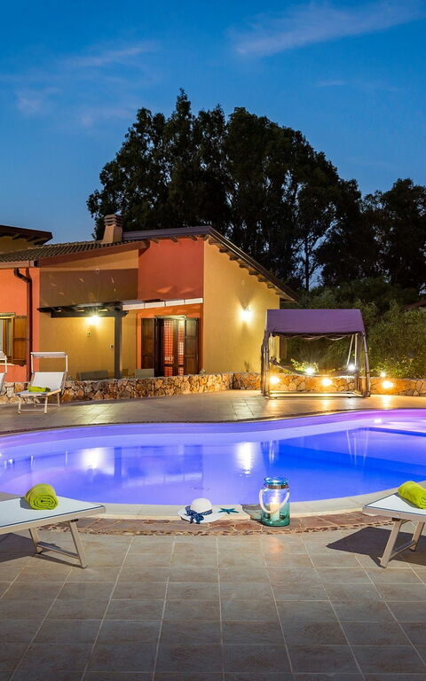 Villa Del Golfo: zwembad