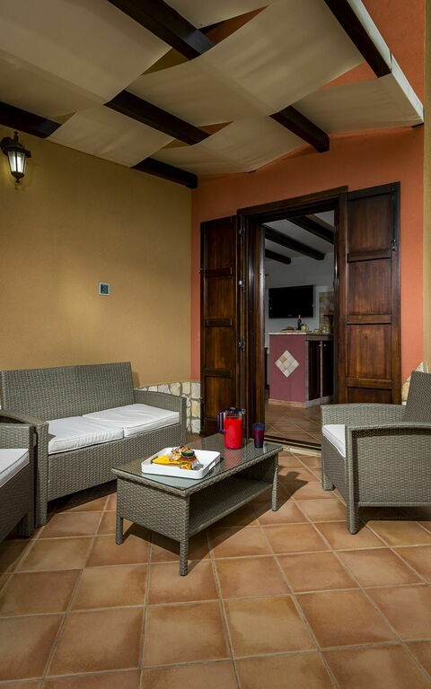 Villa Del Golfo: Buitenshuis