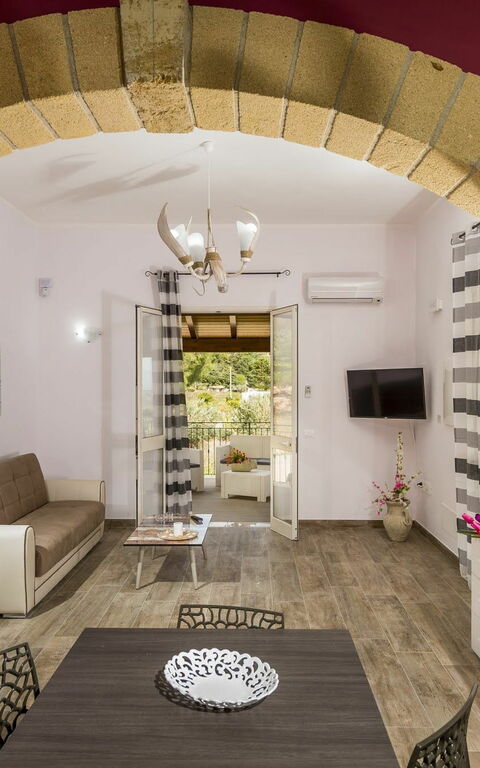 Villa Mare e Monti: Woonkamer