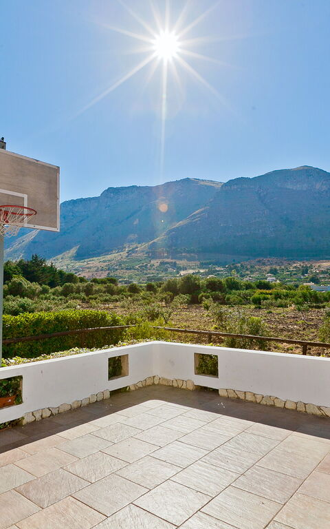 Tenutersa: Balkon / terras / patio, Buitenkanten, Buitenshuis