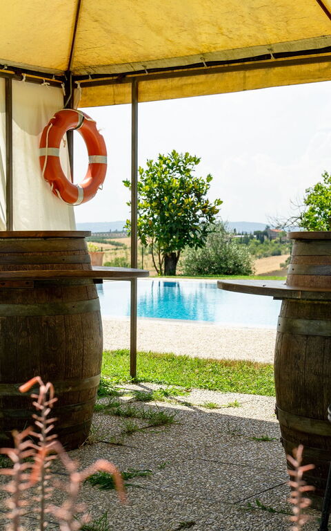 Casale Miro: Balkon / terras / patio, Buitenkanten, Buitenshuis, zwembad